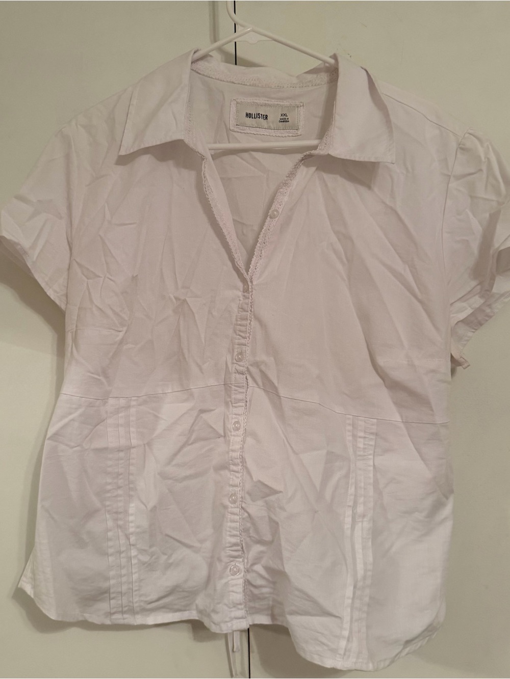 Hollister Women's  Short Sleeve poplin Button-Down shirt